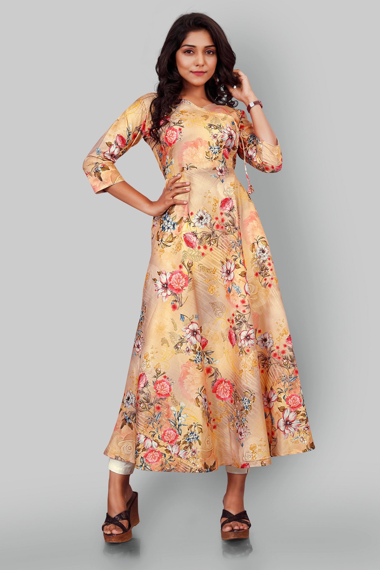 Women Peach-Coloured Floral Printed Cotton Anarkali Kurta Maxi Dress