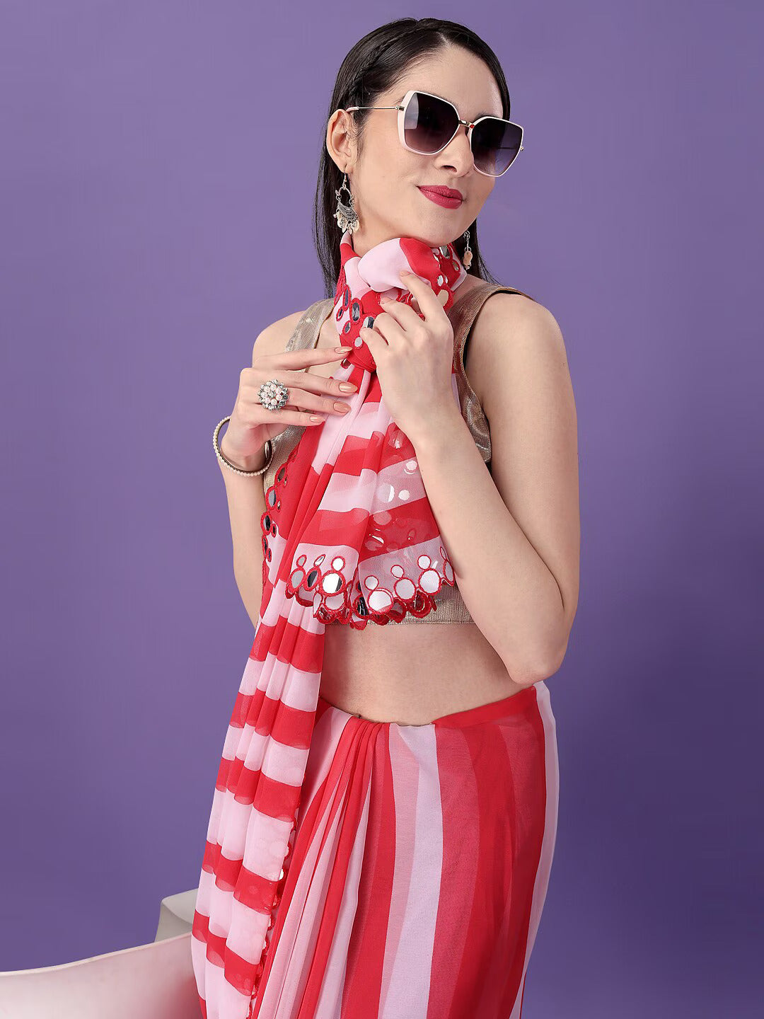 Beautiful Red & White Leriya Print Work with Double Mirror Work Lace Border Saree For Women